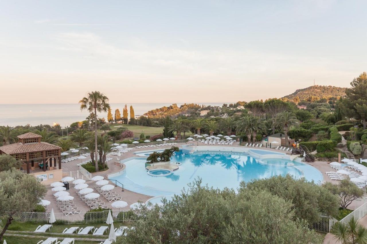 Cap Esterel Mer Sport Et Nature, Dans Village Pierres Et Vacances Saint-Raphaël 객실 사진